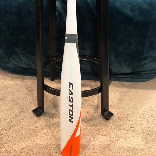 29/19 -10 Gently Used Easton Mako $125 - 2 3/4" Barrel Size