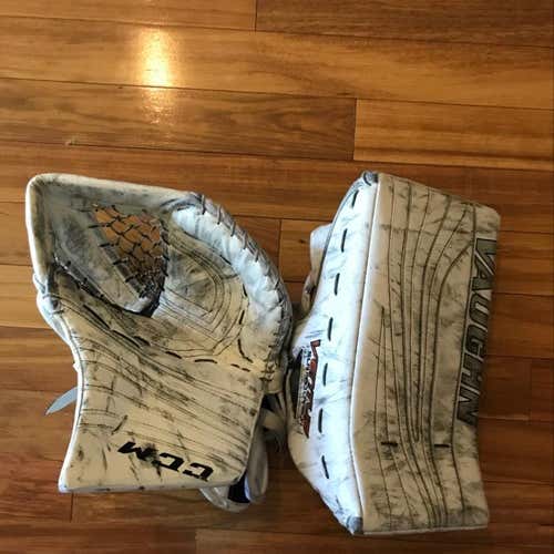 Vaughn SLR Pro Carbon Glove & CCM PREMIER 590 Glove