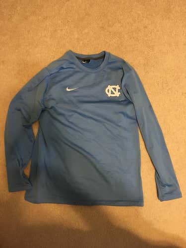 New Nike Dry Fit UNC Sweatshirt
