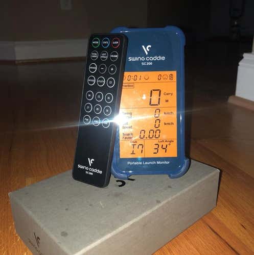 Voice Caddy SC 200 SWING CADDY Portable Launch Monitor