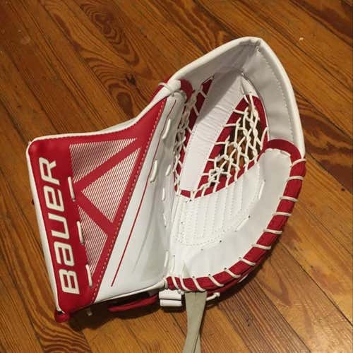 New Bauer Supreme S170 Goalie Glove Junior