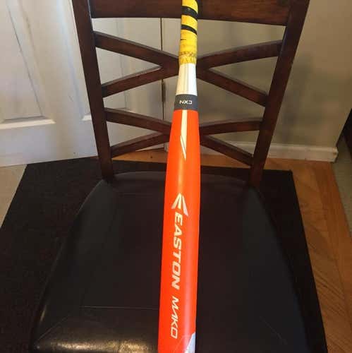 Easton MAKO