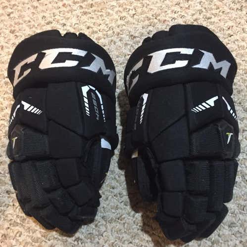 Used CCM 4052 Gloves
