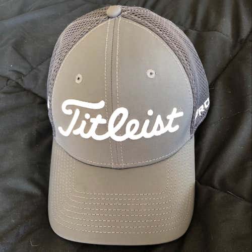 Titleist Grey Golf Hat