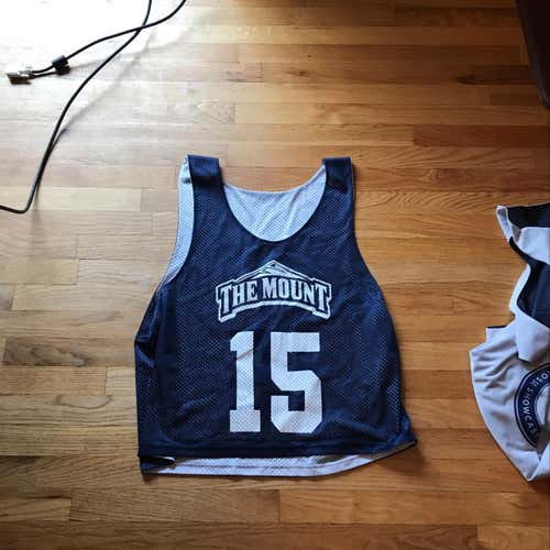 Mount St Marys Pinnie