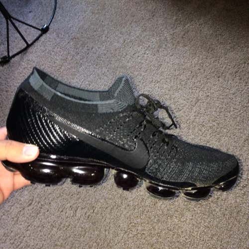 Nike Vapormax Size 10.5 Trade Acceptable
