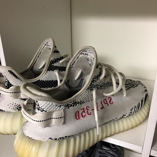 Yeezy V2 Zebra