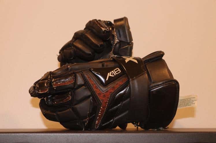 USED STX K18 GOALIE GLOVES