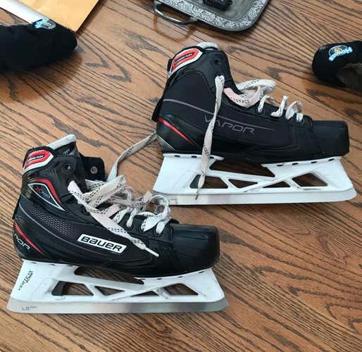 Bauer Vapor X500 Goalie Skate (8.5 D)