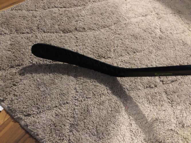 CCM RibCor Trigger2 PMT Stick Righty Mid 61-65 Intermediate
