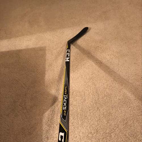 CCM Super Tacks 2.0