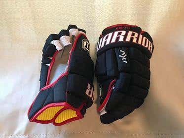 Duncan Keith New Warrior Franchise Gloves Senior
