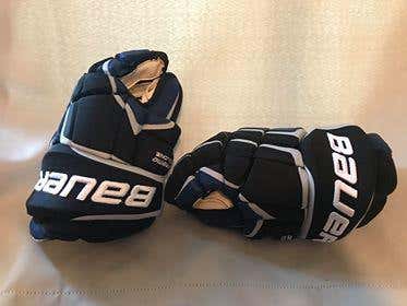 Steven Stamkos- New Bauer Supreme TotalOne Gloves Senior
