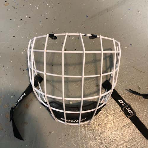 Medium Bauer Full Cage