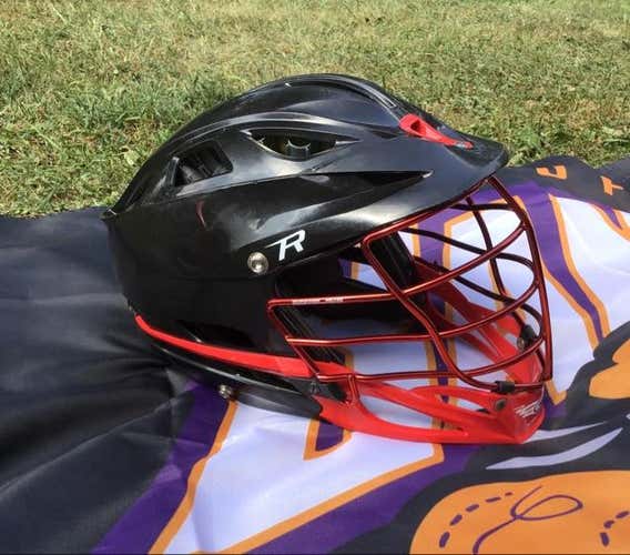 Black/Red Cascade R
