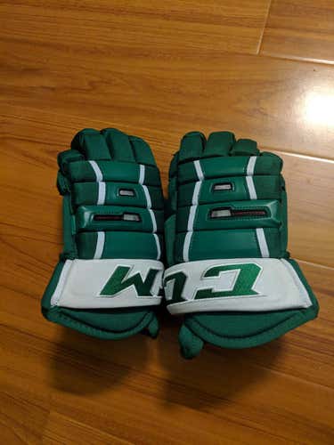 CCM 4-Roll Pro III Gloves Senior St. Patricks day special edition Green