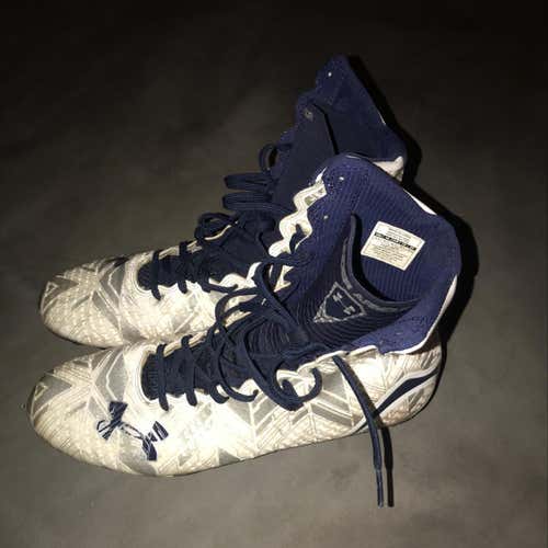 Under Armour Highlight Cleats (Basically New)