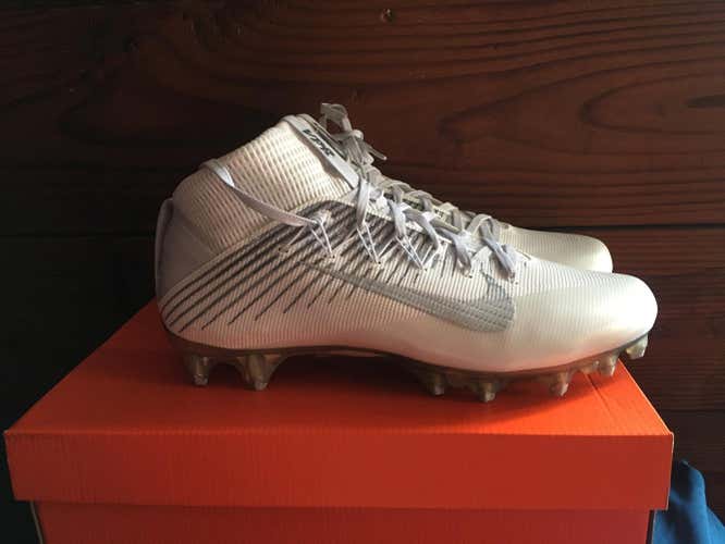 New Nike Untouchable 2 Cleats