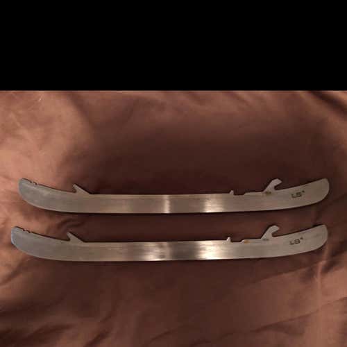 Used LS4 Steel Size 306 (12)