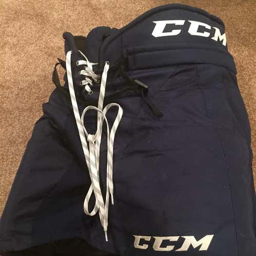 CCM Pro Stock Hockey Pants - Medium