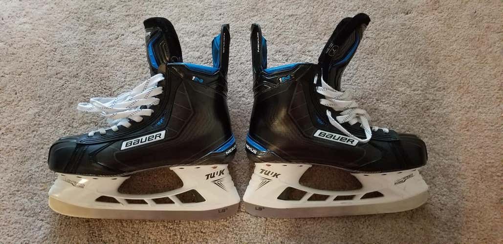Bauer Nexus 1N Size 7D Make a fair offer, I need them gone quick! Gotta get a new pair quick!