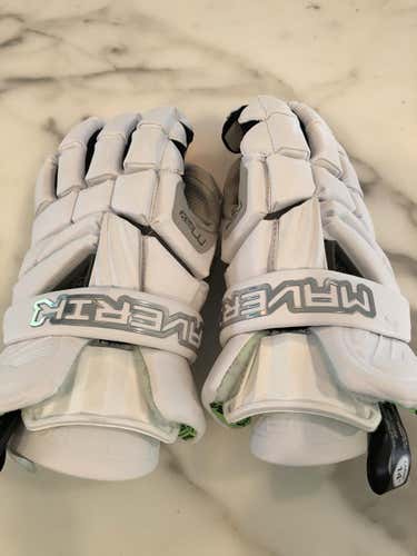 New Maverik Max Gloves