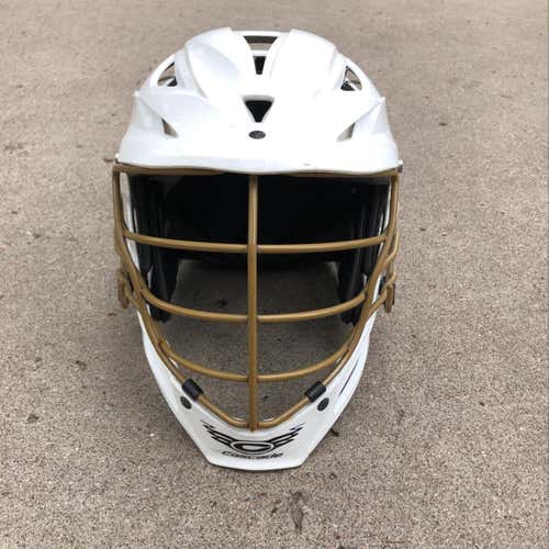 Cascade R Helmet White Hold Cage