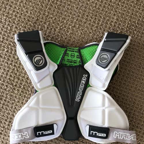 Maverik Max Speed Shoulder Pads