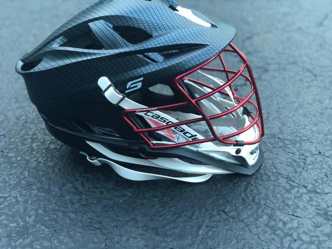New Cascade S Helmet - Carbon Fiber Pattern