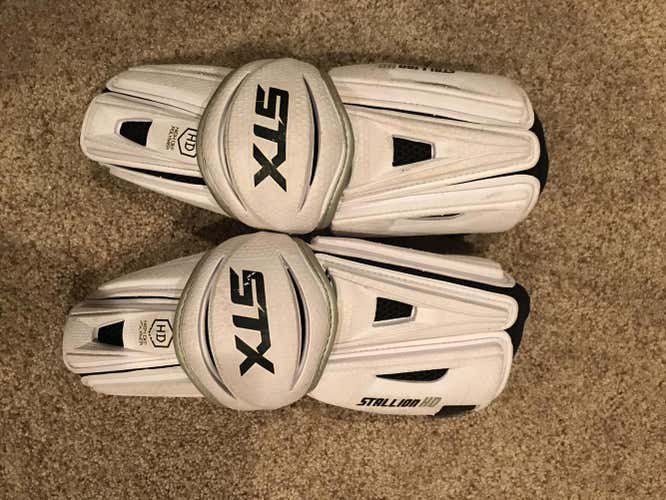 STX Stallion HD Arm Pads