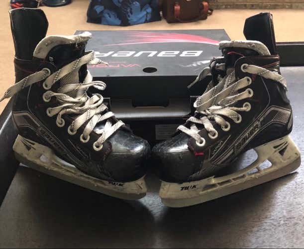 Bauer Vapor X500 Youth Skates Size 13.5