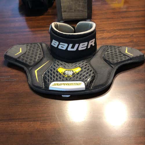 Bauer Supreme Total NXG Neck Protector