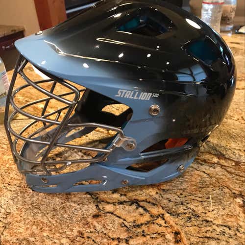 Oregon Pride Stallion 500 In Black And Carolina Blue Fade