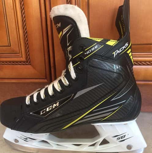 CCM Tacks 4092 (LIKE NEW)
