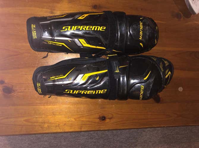 Bauer MX3 Shin guards