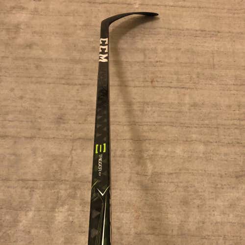 CCM Trigger ASY *Used Twice* Crosby Curve P29, 75 Flex, Grip