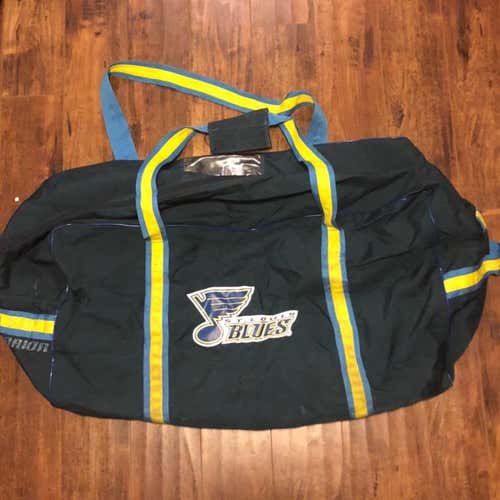 St. Louis Blues NHL Hockey Bag. Game Used Authentic Bag.