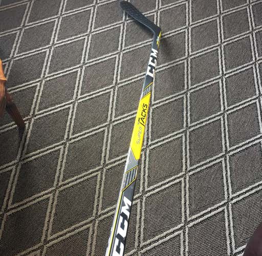 CCM SuperTack - Lefty/Crosby/100/Grip