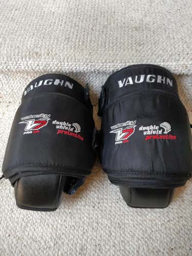 Vaughn Velocity V7 Pro XR Thigh Boards - Senior