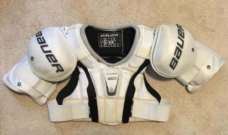 Pro Stock Medium Bauer NHL Shoulder Pad