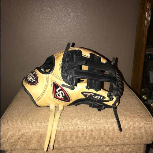 Louisville Slugger Pro Flare 11.5