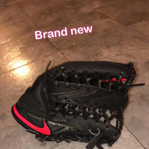 Brand New Nike Mvp Select 12.5 In Glove Also Looking For Trades