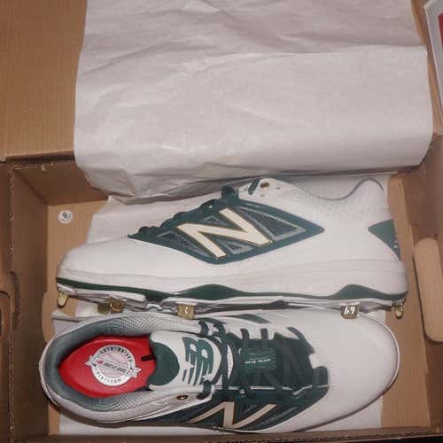 New Balance Cleats Size 11.5 New In Box Open To Offers