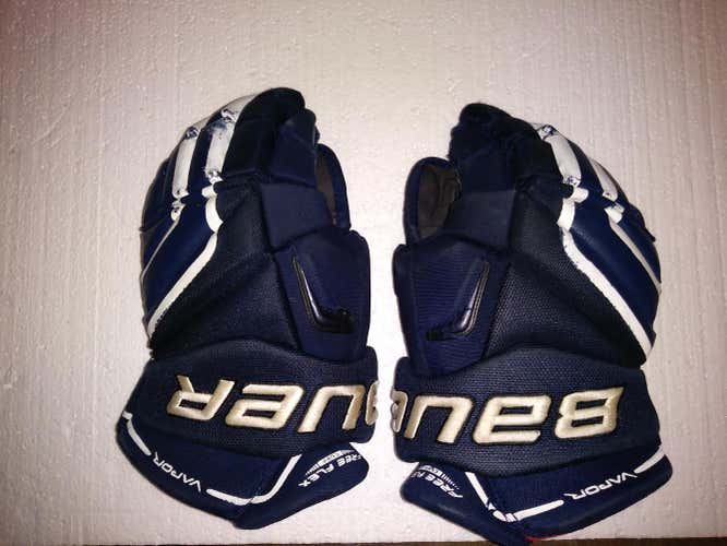 Bauer Vapor APX2 Gloves Senior