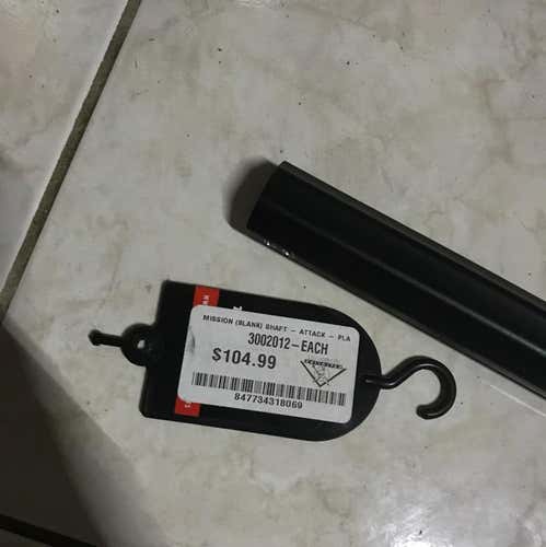Black Maverik Mission Blank Shaft 9.5/10 Condition