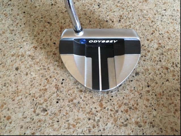 Odyssey V Line Putter