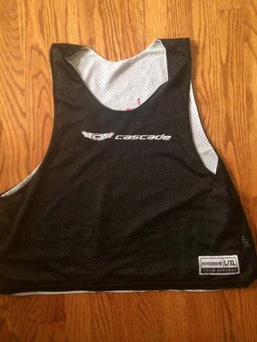 Cascade Maverik Lacrosse Pinnie