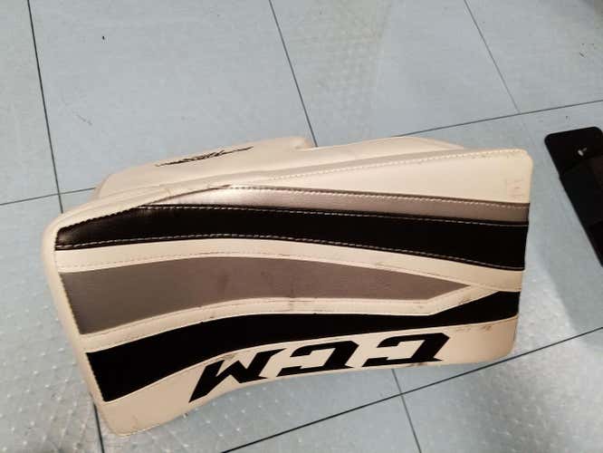 CCM Extreme Flex II 860 Goalie Blocker Regular Senior