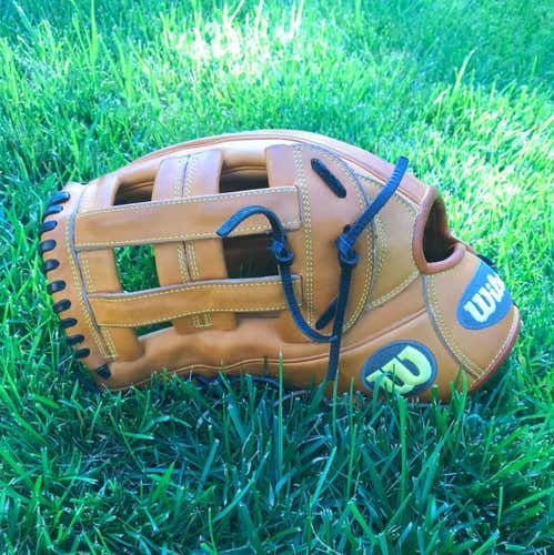 Wilson A2000 1799 Orange Tan