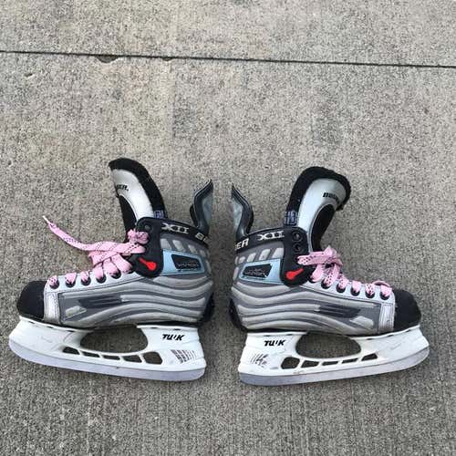 Bauer Vapor XII Jr 4.0 EE Skates